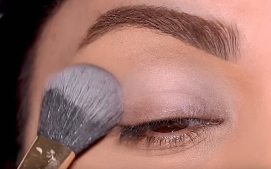 دوره‌ های آموزش میکاپ (متعادل سازی چهره)